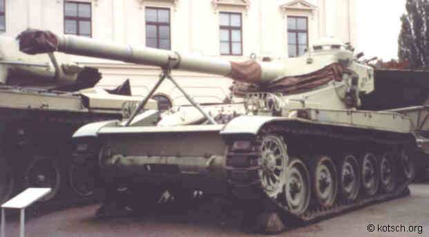AMX-13 im Militärmuseum in Dresden, Deutschland